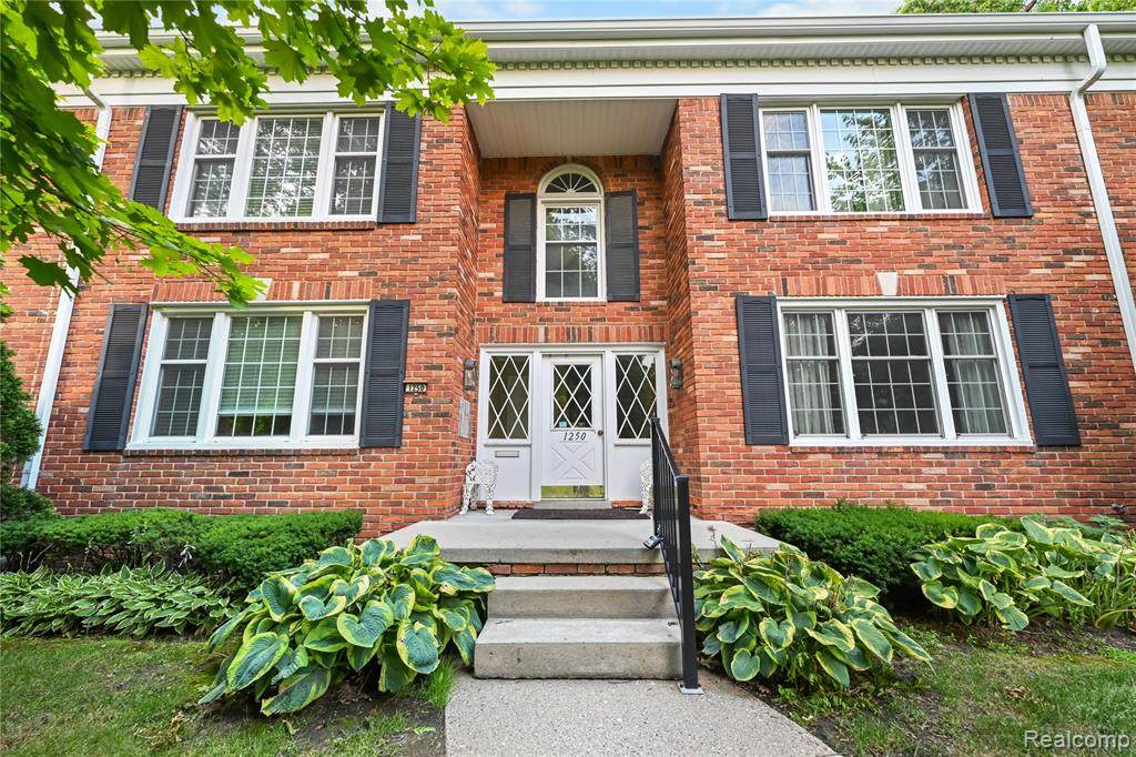 1250 Trailwood Path - Photo 1