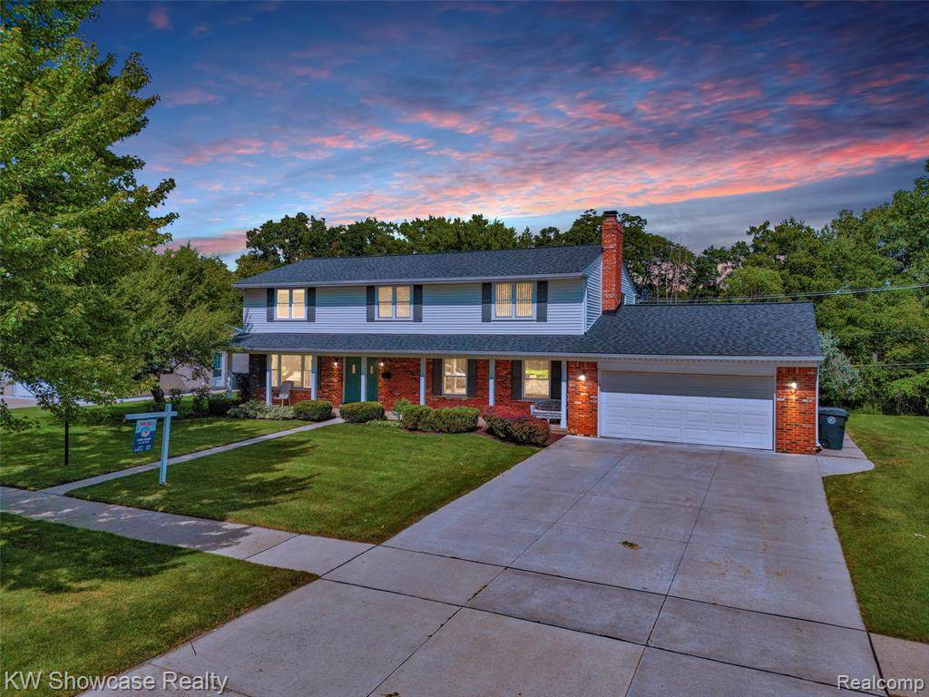 16720 Wayne Road - Photo 1