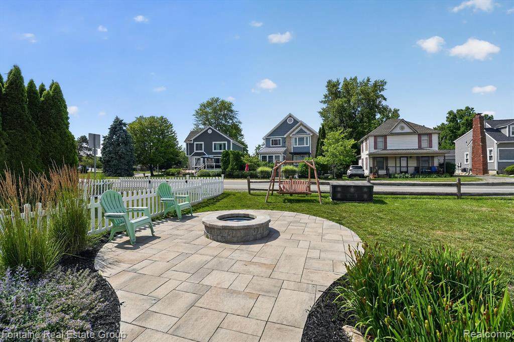 https://bt-photos.global.ssl.fastly.net/michigan/orig_boomver_3_661629726-2.jpg