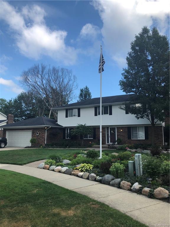 42361 Mayhew Drive - Photo 1