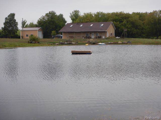 0 Gilbert - Photo 1