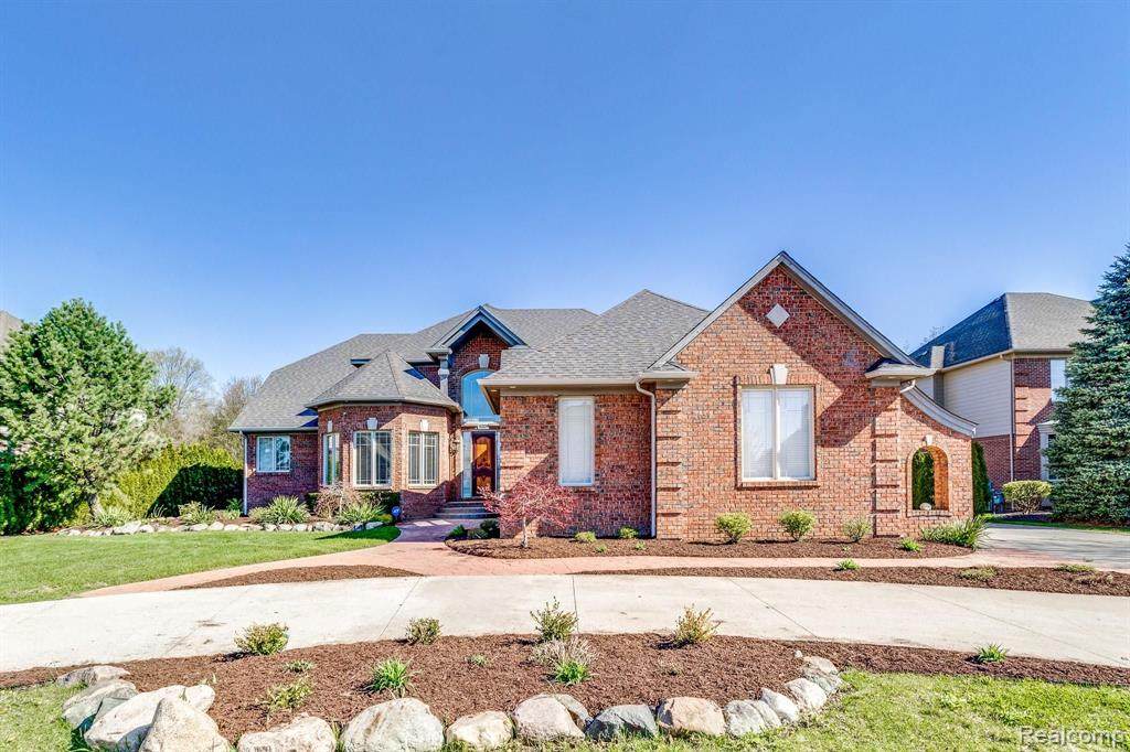 6229 Academy Drive - Photo 1