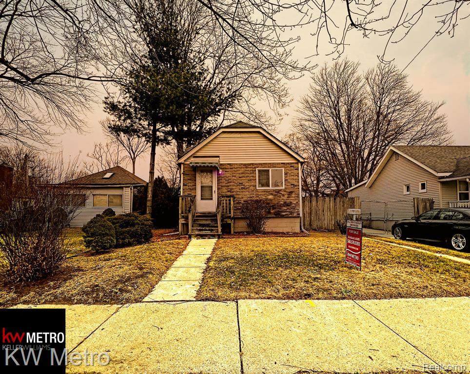 4972 Lafontaine Street - Photo 1