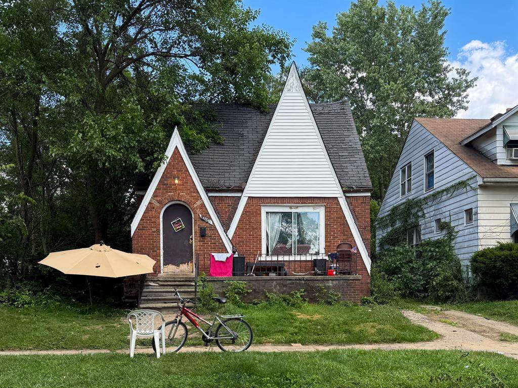 14904 Stansbury Avenue - Photo 1