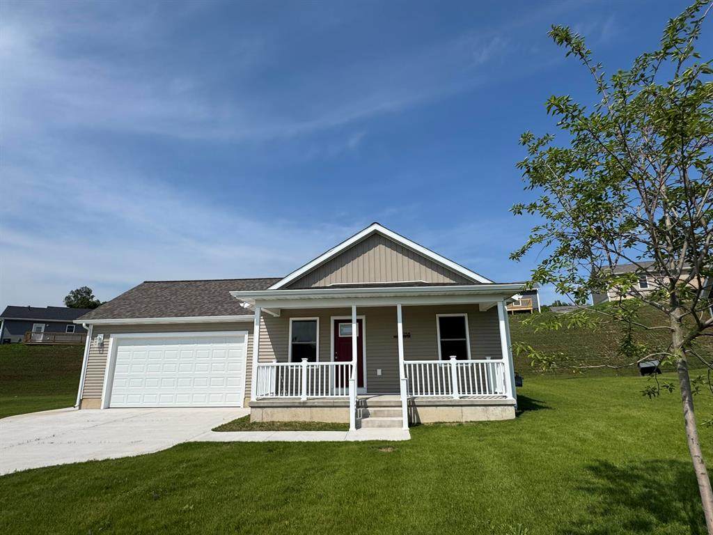 258 Willowside Drive - Photo 1