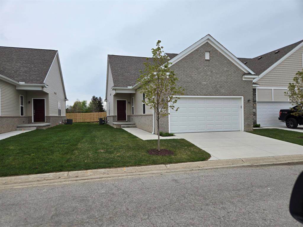 4270 Plum Village Circle - Photo 1