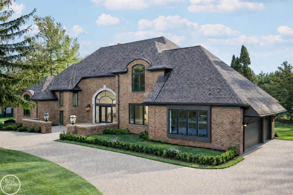4585 Kiftsgate Bend - Photo 1