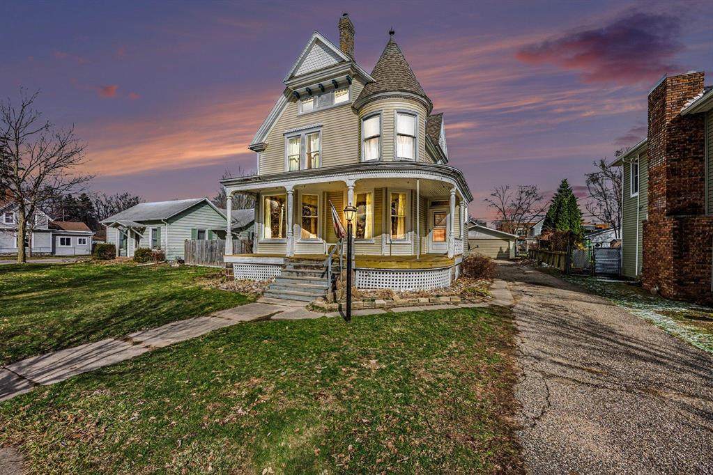 https://bt-photos.global.ssl.fastly.net/michigan/orig_boomver_5_652793929-2.jpg