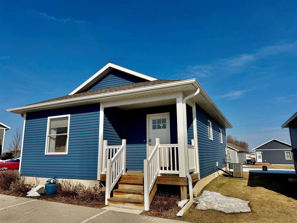 1072 Cupola Place - Photo 1