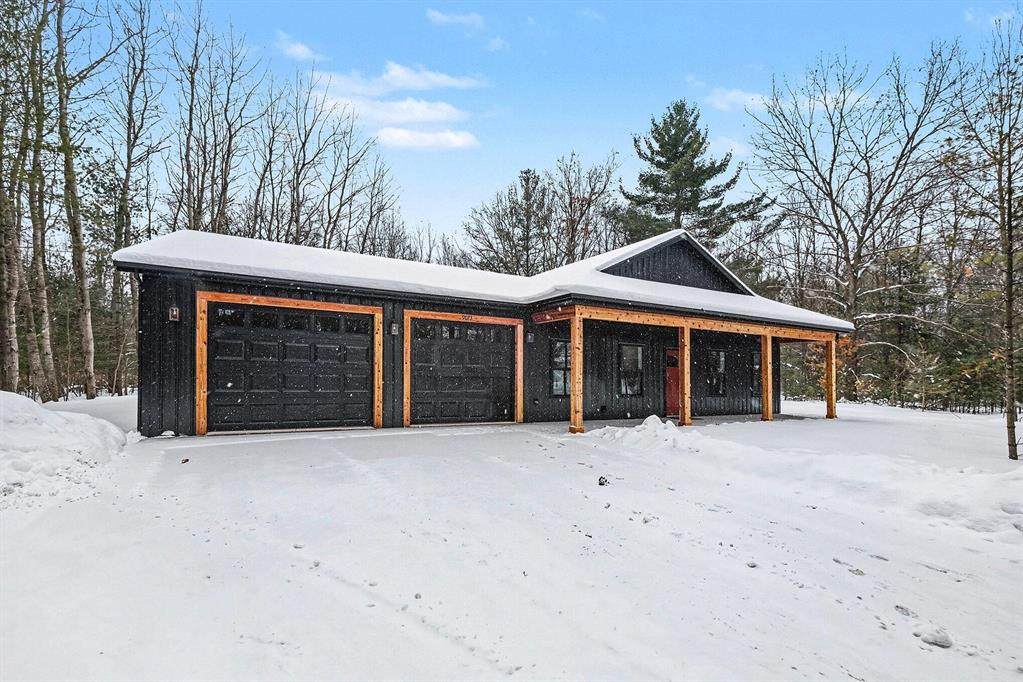 10262 Sheridan Road - Photo 1