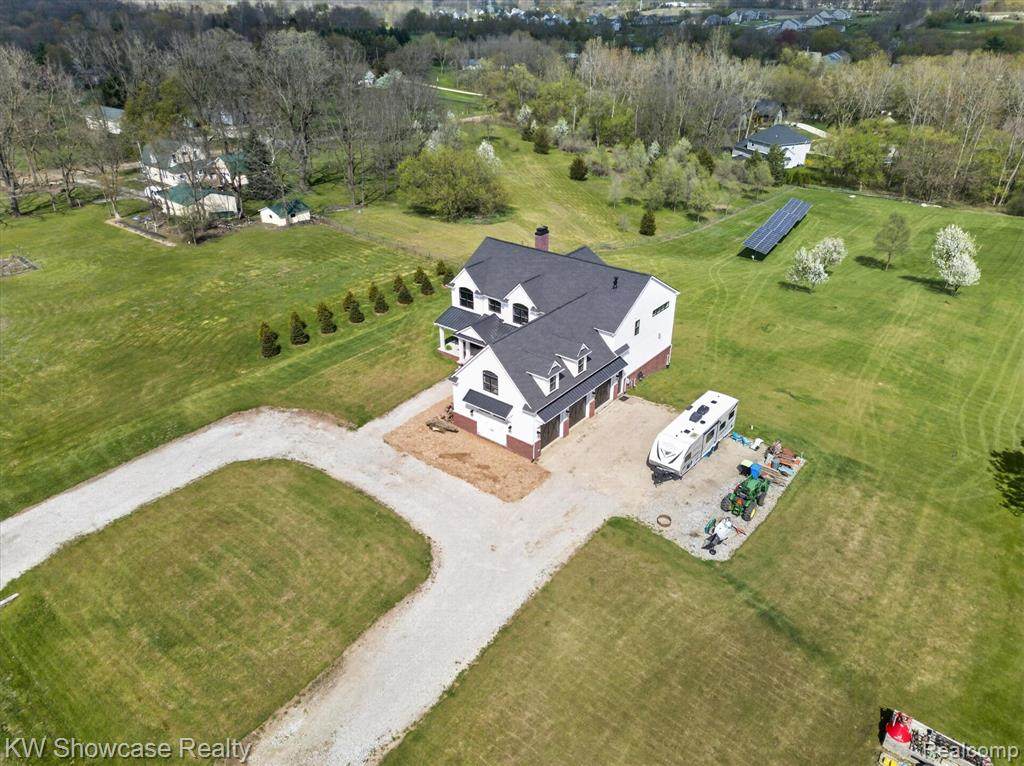 1881 Reidsview Drive - Photo 1