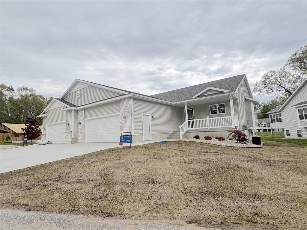 1519 Addison Way - Photo 1