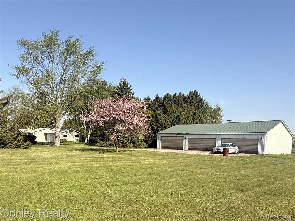 2100 Sanilac Road - Photo 1
