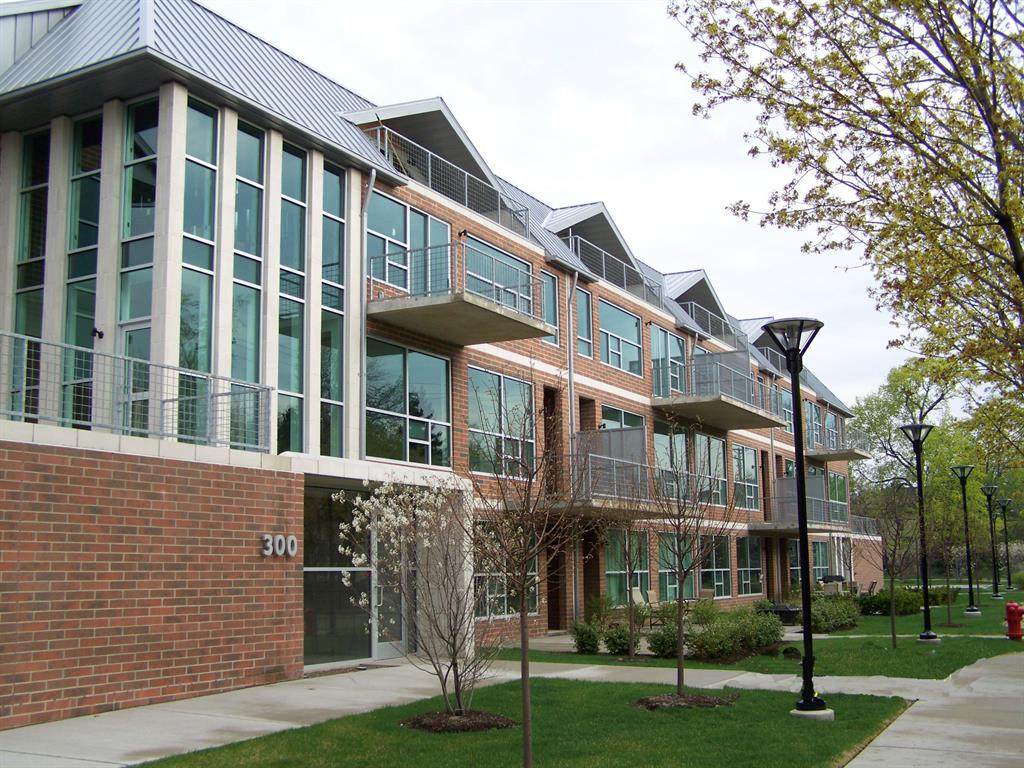 300 Hamilton Street - Photo 1