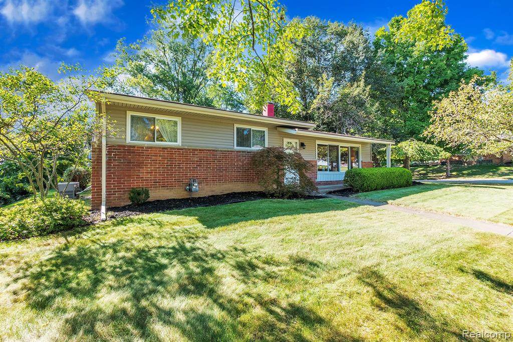 1024 Byron Drive - Photo 1