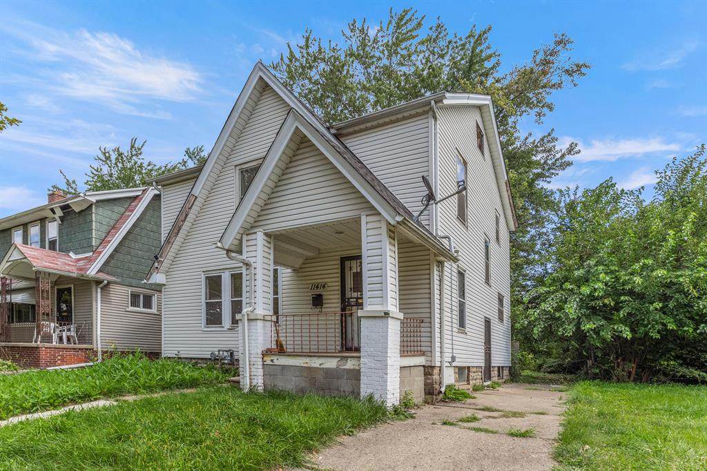 11414 Manor - Photo 1