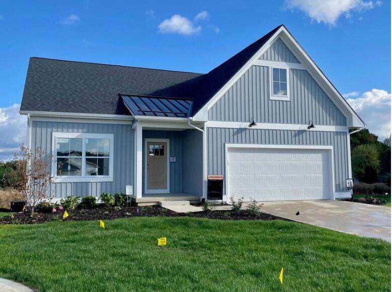 552 Sun Vale Lane - Photo 1