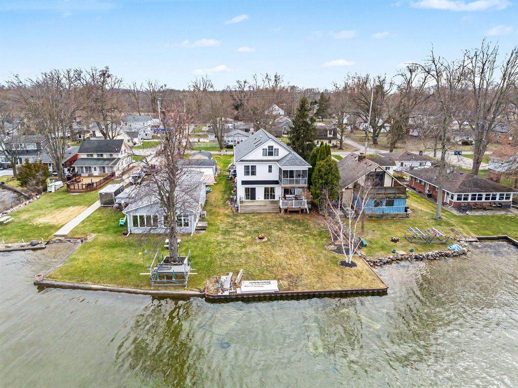 780 Beach Drive - Photo 1