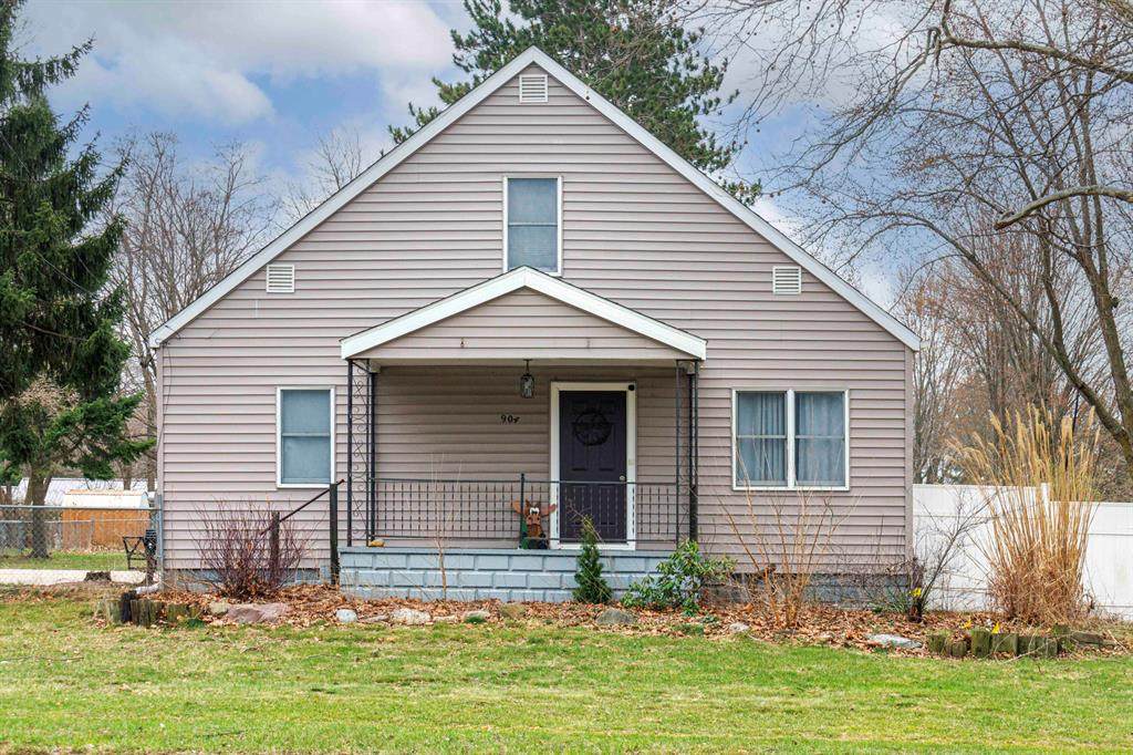 904 60th Street - Photo 1