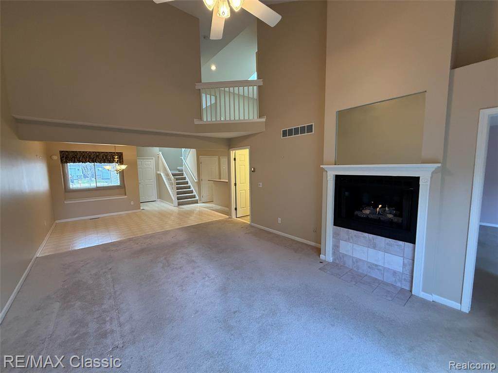 61016 Evergreen Court - Photo 1