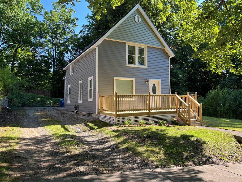 1314 Blakeslee Street - Photo 1