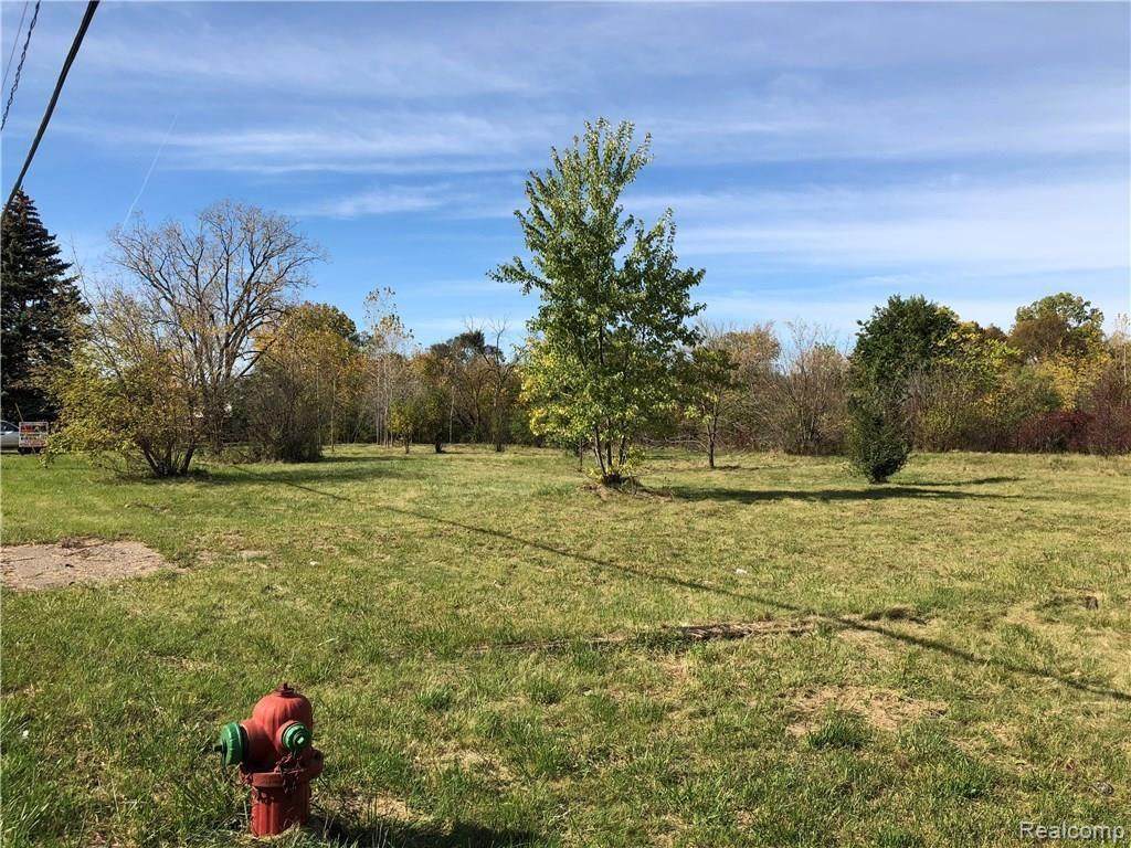 2277 Hill Road - Photo 1