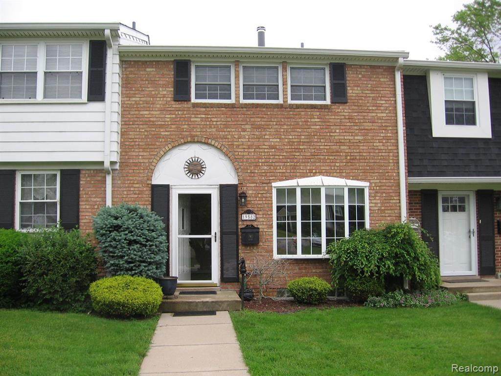 19582 Crystal Lake Drive - Photo 1