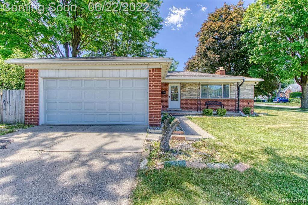 29581 Westbrook Avenue - Photo 1