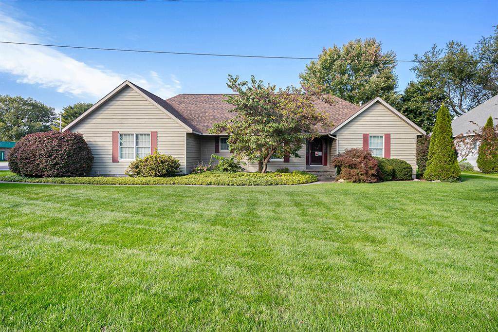1380 Hendrick Road - Photo 1
