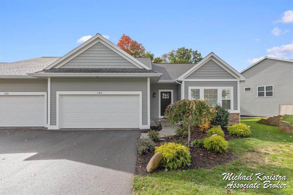 122 Blue Violet Lane - Photo 1