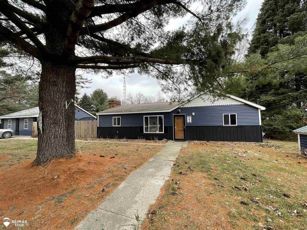 494 Barnes Lake Road - Photo 1