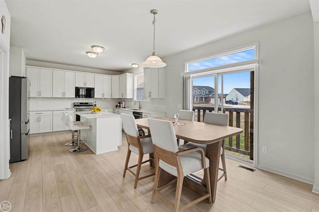 24731 Arbor Court - Photo 1