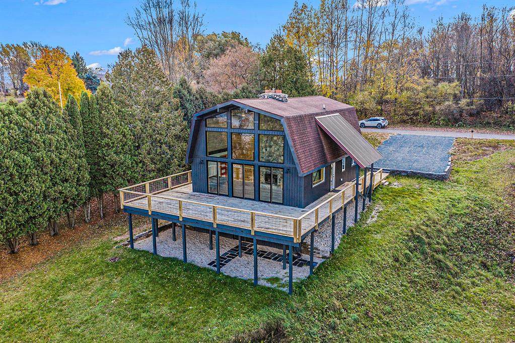 1550 Chilberg Road - Photo 1