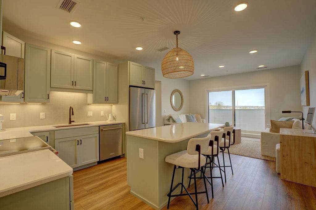 714 Randolph Street - Photo 1