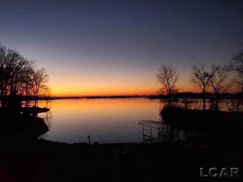 https://bt-photos.global.ssl.fastly.net/michigan/orig_boomver_10_653100160-2.jpg