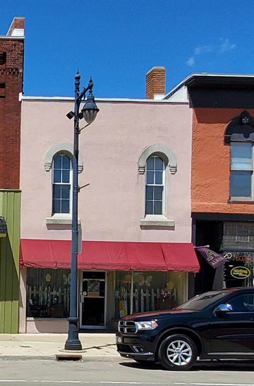 117 Superior Street - Photo 1