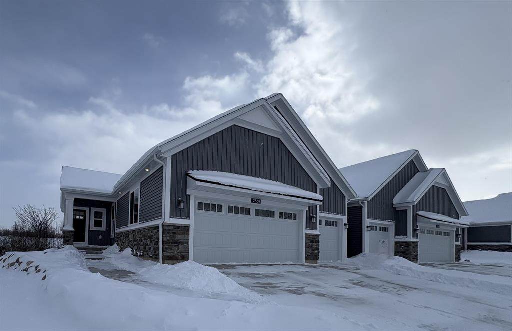 2569 Ravines Trail Drive - Photo 1