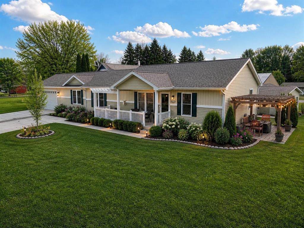50306 Pleasant Street - Photo 1