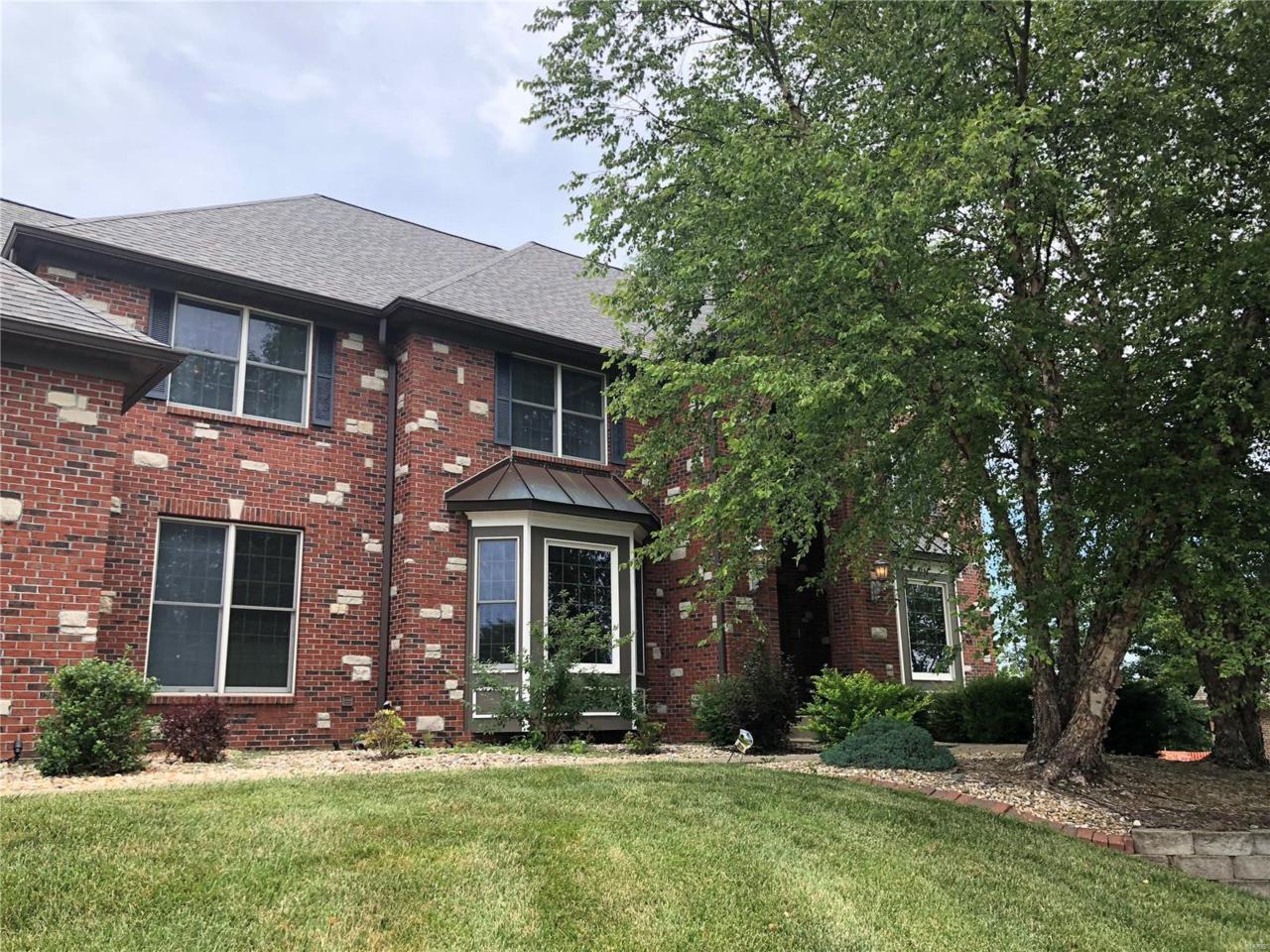 129 Fox Hill - Photo 1