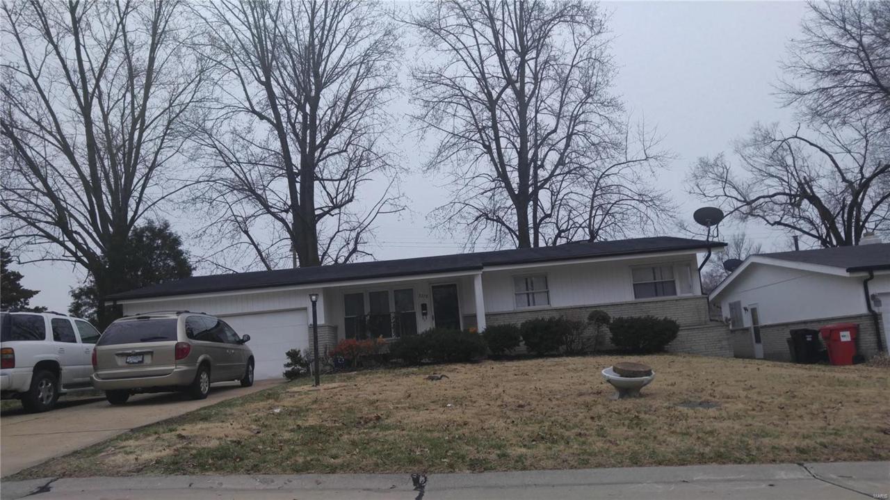 2278 Crandel - Photo 1