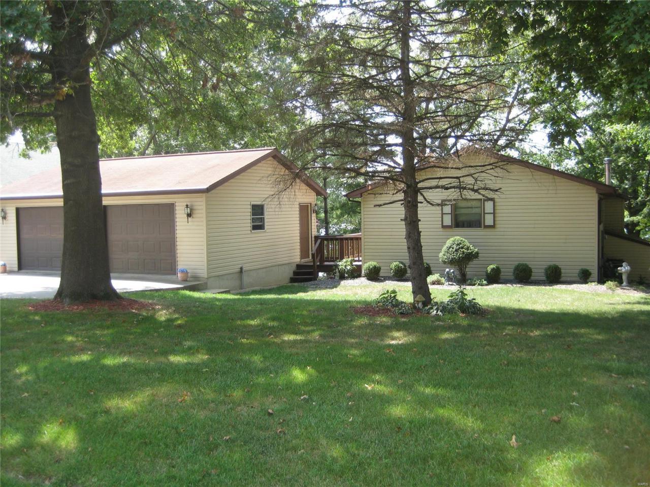1315 Lake Shore Dr. - Photo 1