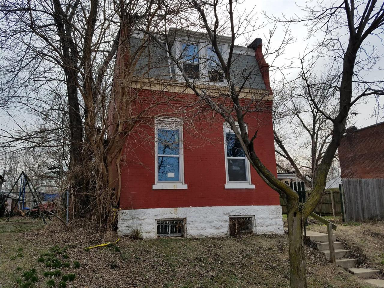 4448 Compton Avenue - Photo 1