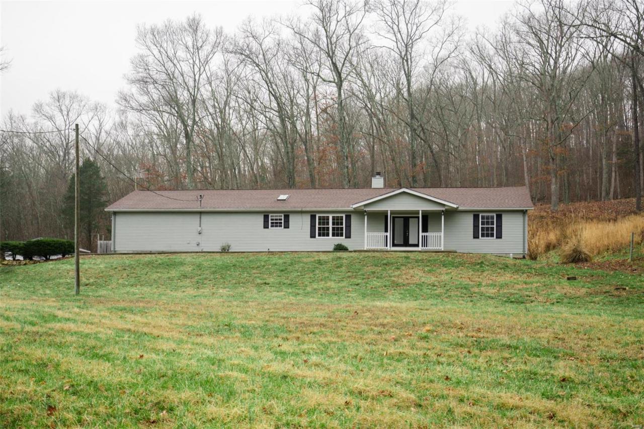 8677 Maupin - Photo 1
