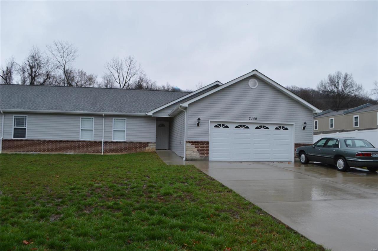 7140 Valley Drive - Photo 1