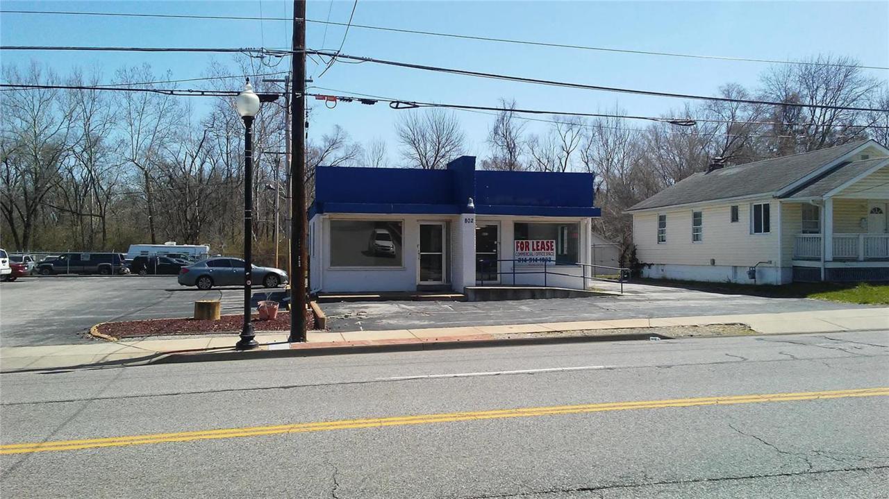802 Florissant Road - Photo 1
