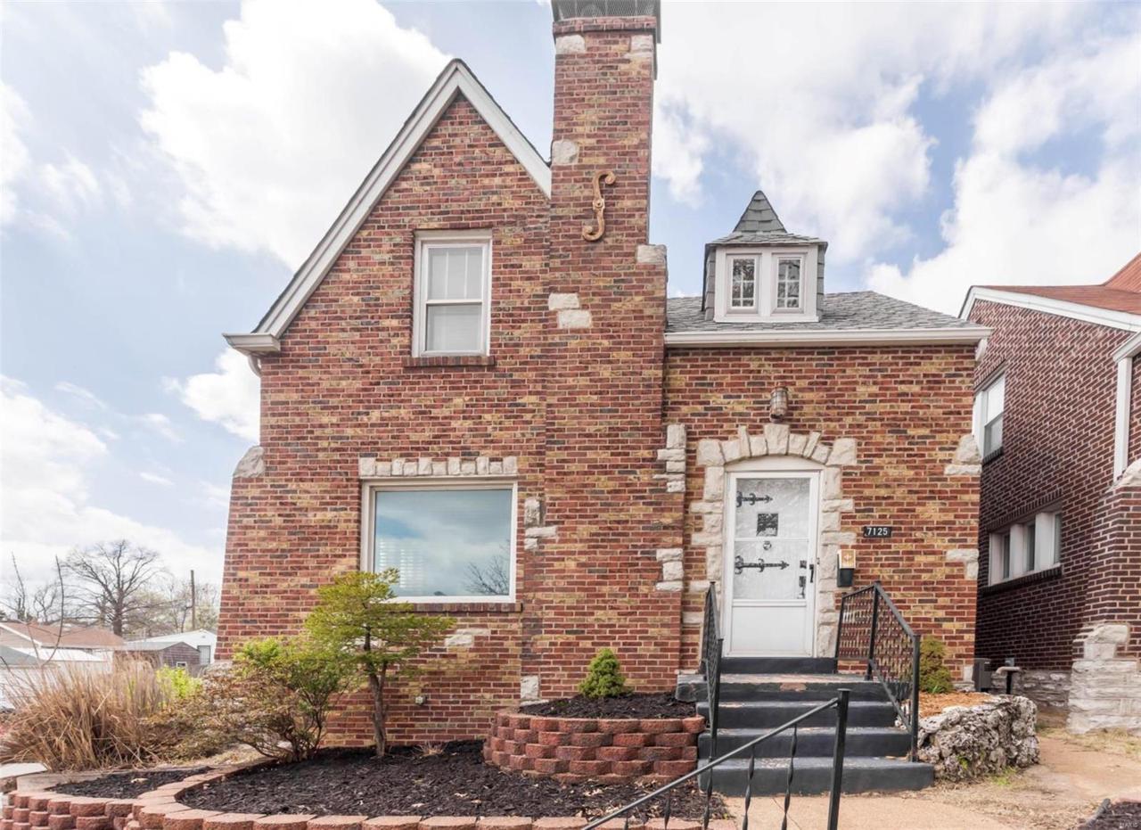 7125 Grand Avenue - Photo 1