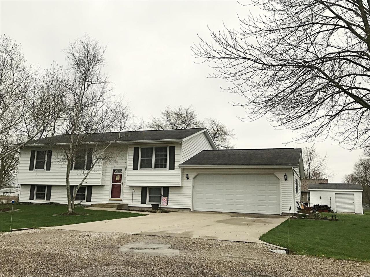 2797 Hanover Dr - Photo 1