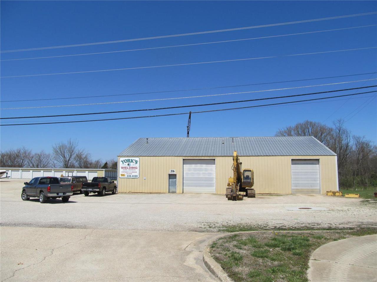316 Old Route 66 - Photo 1