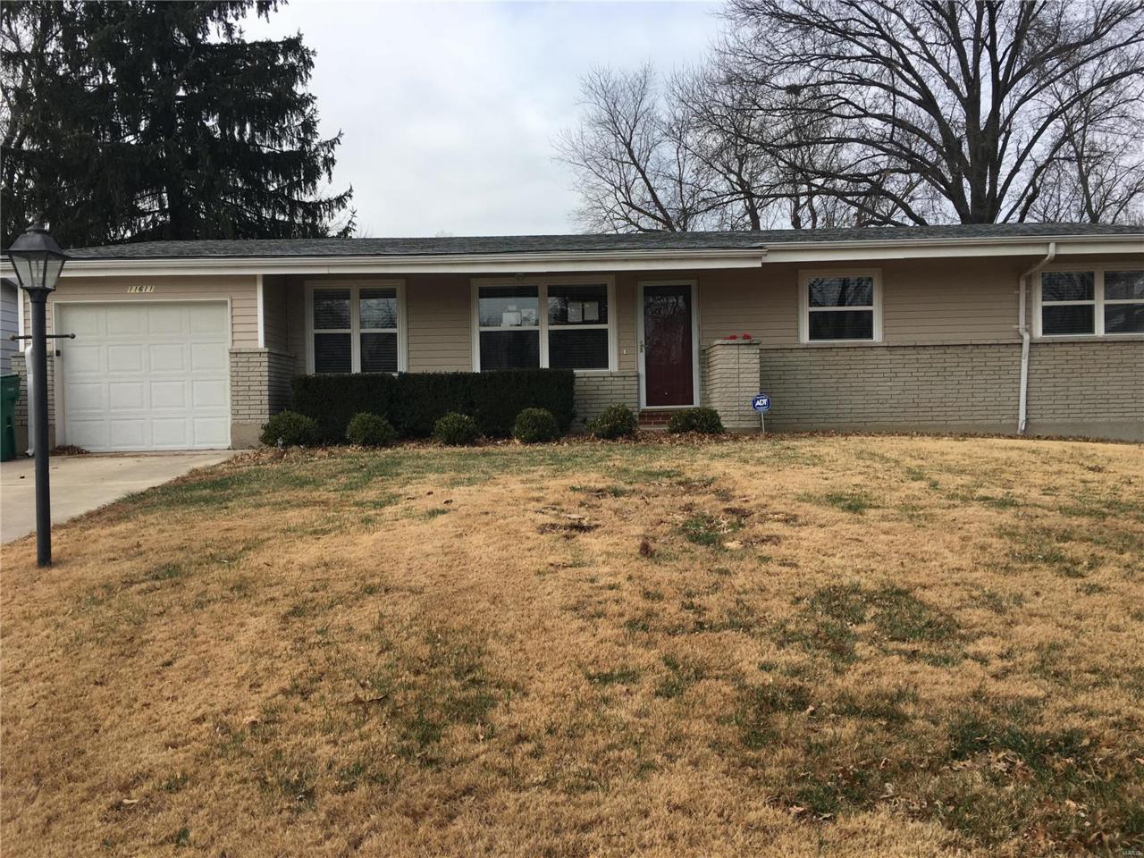 11611 Criterion Avenue - Photo 1