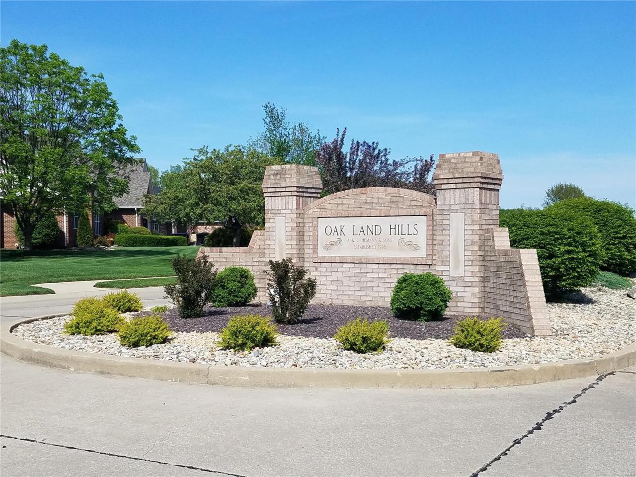 253 Michael Drive - Photo 1